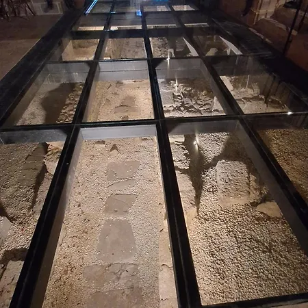 Alchemy Gasthuis Side